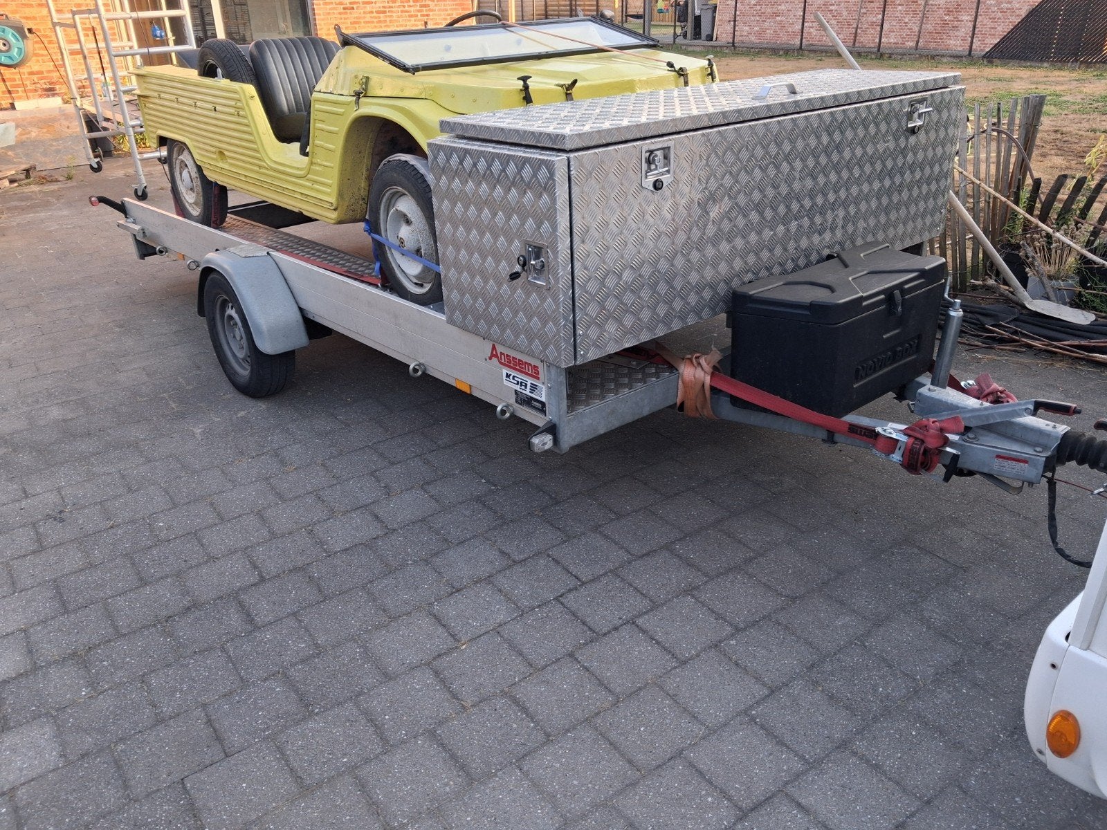 Anssems amt eco 1300  autotransporter 400x188 auto -1T, Ophalen, Zo goed als nieuw
