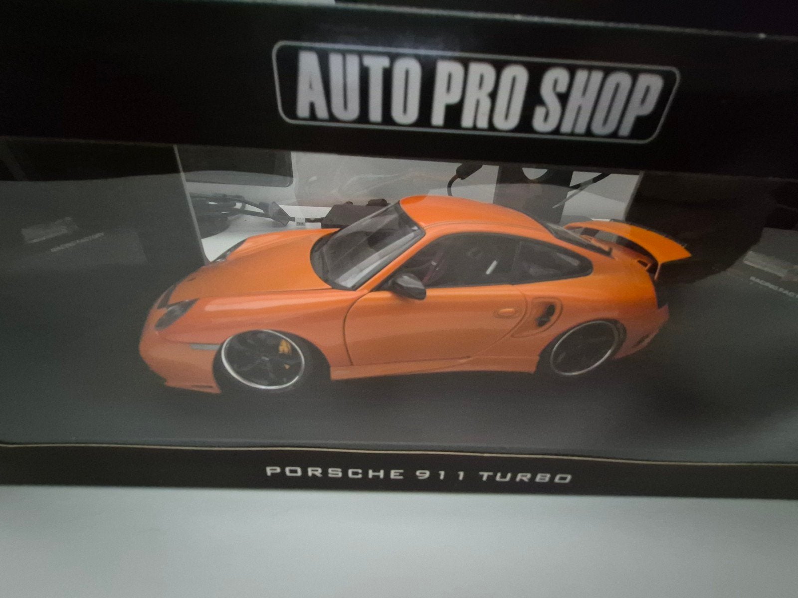 AUTO PRO SHOP 1/18 Porsche 911 Turbo orange, Ophalen of Verzenden, Nieuw, Auto, Overige merken