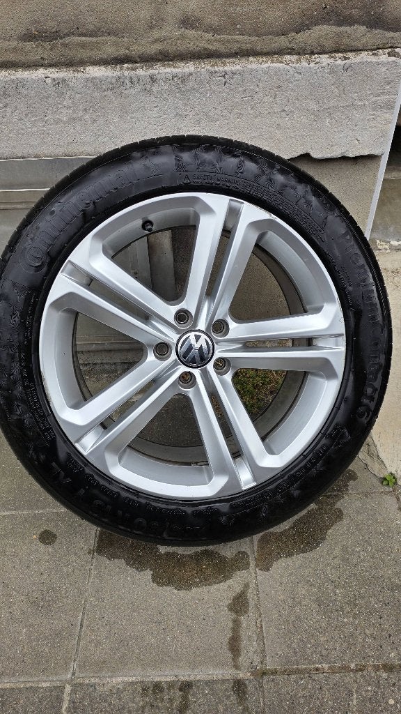 Jantes tiguan 18 '', Autos : Pièces & Accessoires, Pneus & Jantes, Jante(s), Pneus été, 18 pouces, 235 mm, Véhicule de tourisme
