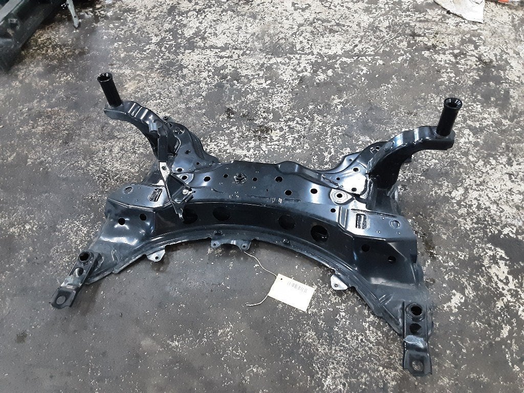 SUPPORT MOTEUR Toyota Corolla Cross (01-2020/-), Kundenbetreuung@toyota.de, Toyota, Utilisé, Toyota-Allee 2
50858  Köln, DE