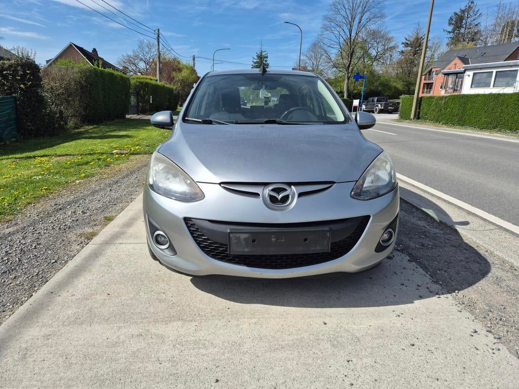 Mazda 2 1.6D " 5Portes " Airco, Capteurs Ar Euro5, Euro 5, Zwart, 4 cilinders, Bedrijf