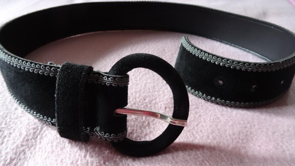 CEINTUUR ZWART SUEDE LEDER, 80 tot 90 cm, 3 tot 5 cm, Heupriem, Ophalen of Verzenden