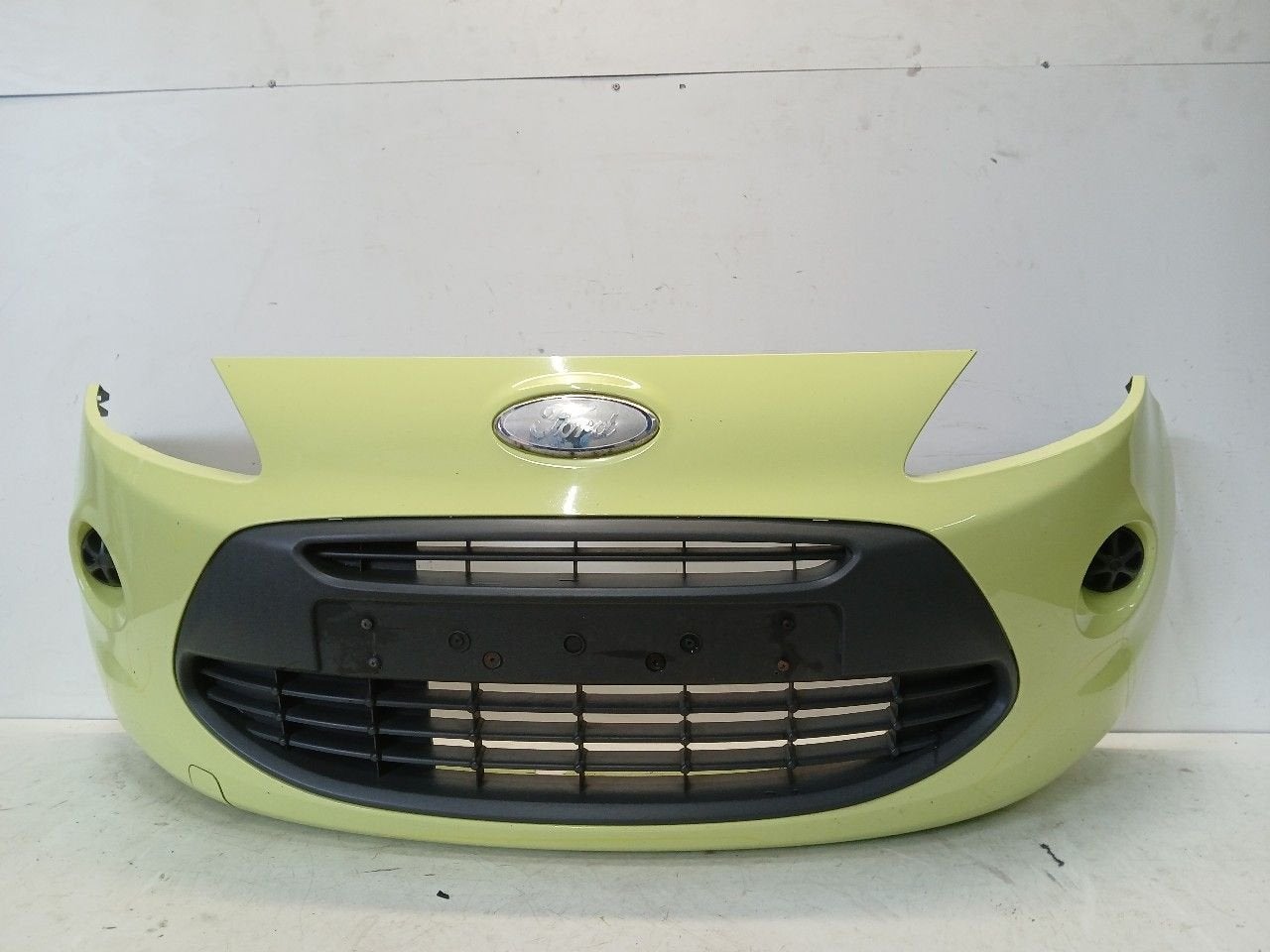 Bumper voor Ford Ka, Auto-onderdelen, Onderdelen@venauto.nl, Van der Ven Autorecycling B.V., Gebruikt, Ettenseweg 76, 4706 PB Roosendaal, The Netherlands
