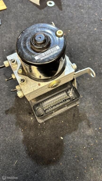 ABS pomp BMW 3-serie E90 LCI ('08-'12) 34516769778, Enlèvement ou Envoi, Utilisé, BMW, BMW