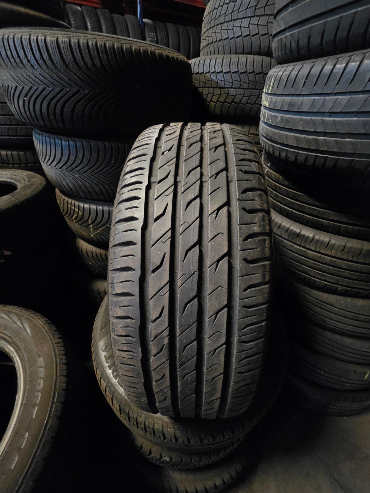 205/55r17 semprit 45€ per stuk met montage, Ophalen, Band(en)