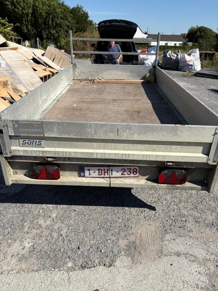 Aanhangwagen saris geremd 2000kg, Enlèvement, Utilisé