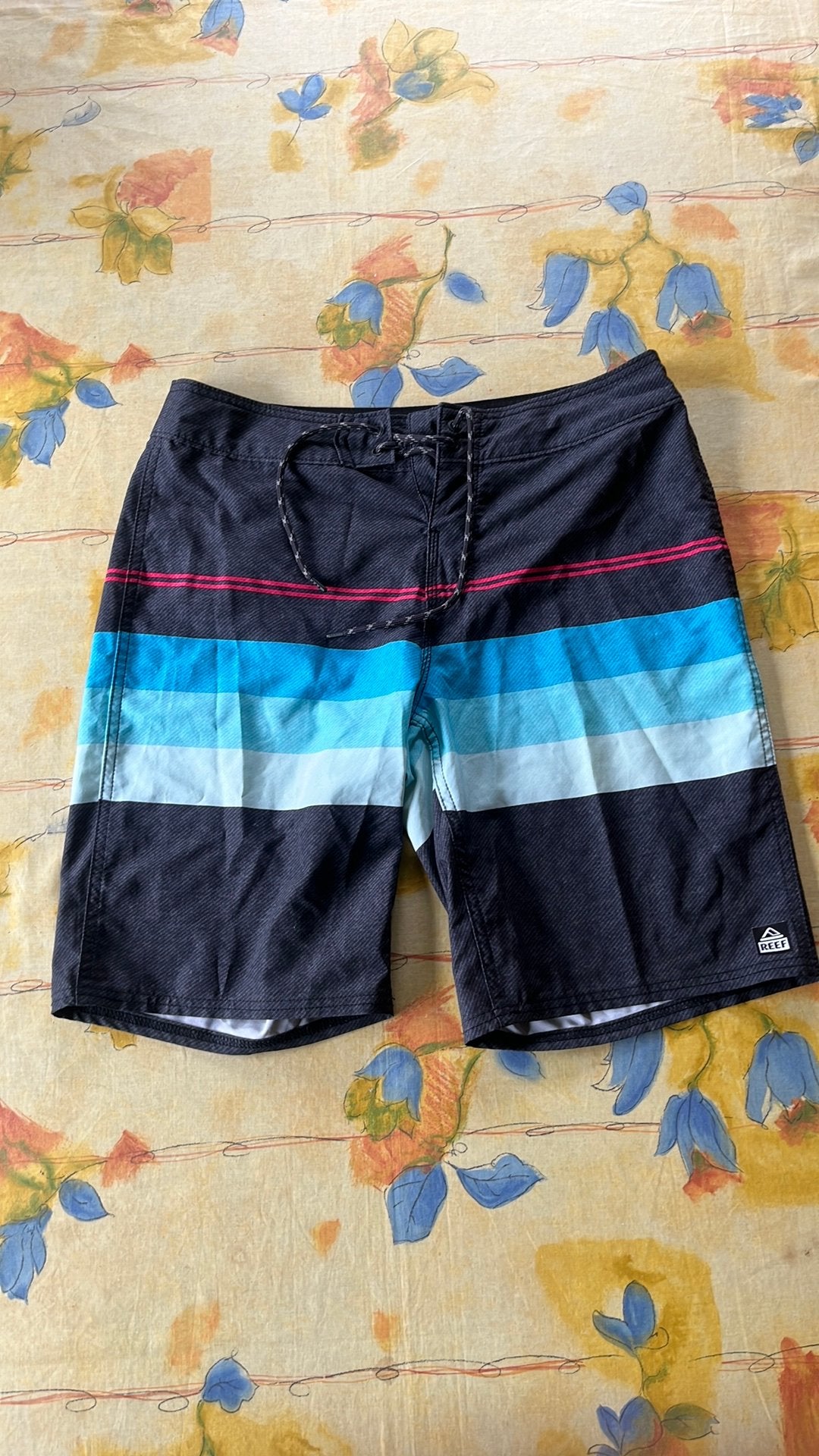 Reef boardshort maat 31, Vêtements | Hommes, Enlèvement