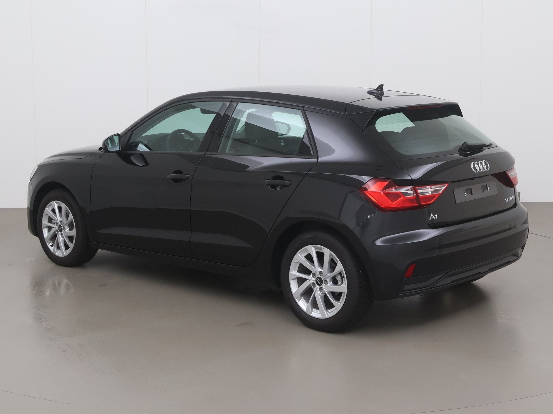 Audi A1 sportback tfsi advanced 110, Auto's, Audi, A1, Zwart, Bedrijf, Handgeschakeld