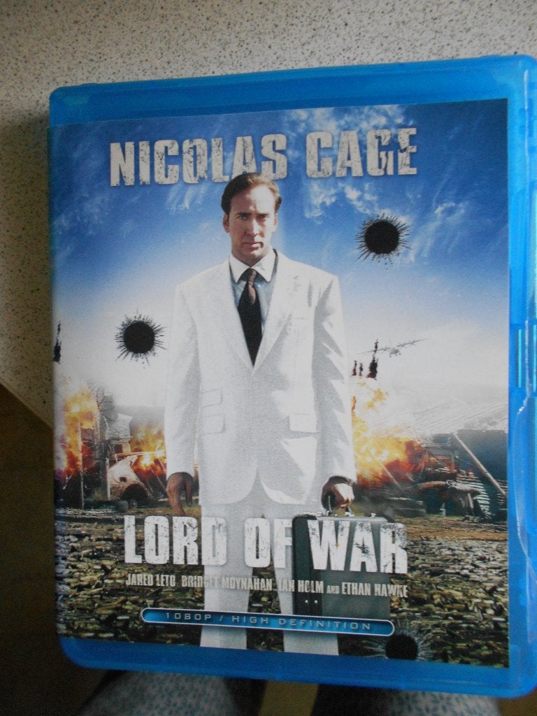 2 BLU-RAYS "LORD OF WAR & BEOWULF"laatste stuks samen € 3, CD & DVD, Blu-ray, Action, Anglais, Enlèvement, Néerlandais