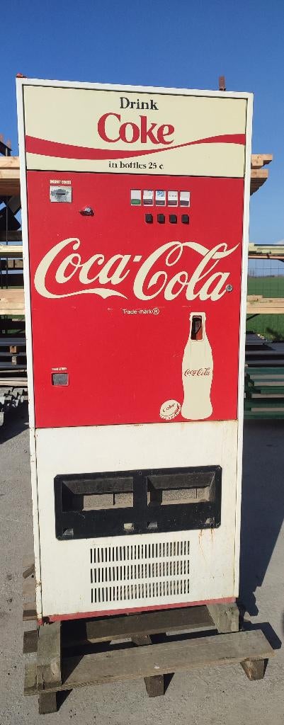 Machine COCA-COLA vintage 1981 à réviser, Euro, Enlèvement, Utilisé