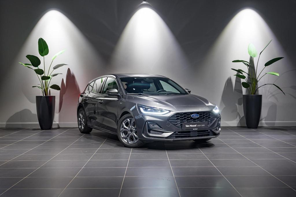 Ford Focus 1.0i EcoBoost MHEV 92kW ST-Line STUUR- EN ZETELVE, 118 g/km, Stof, Gebruikt, Euro 6