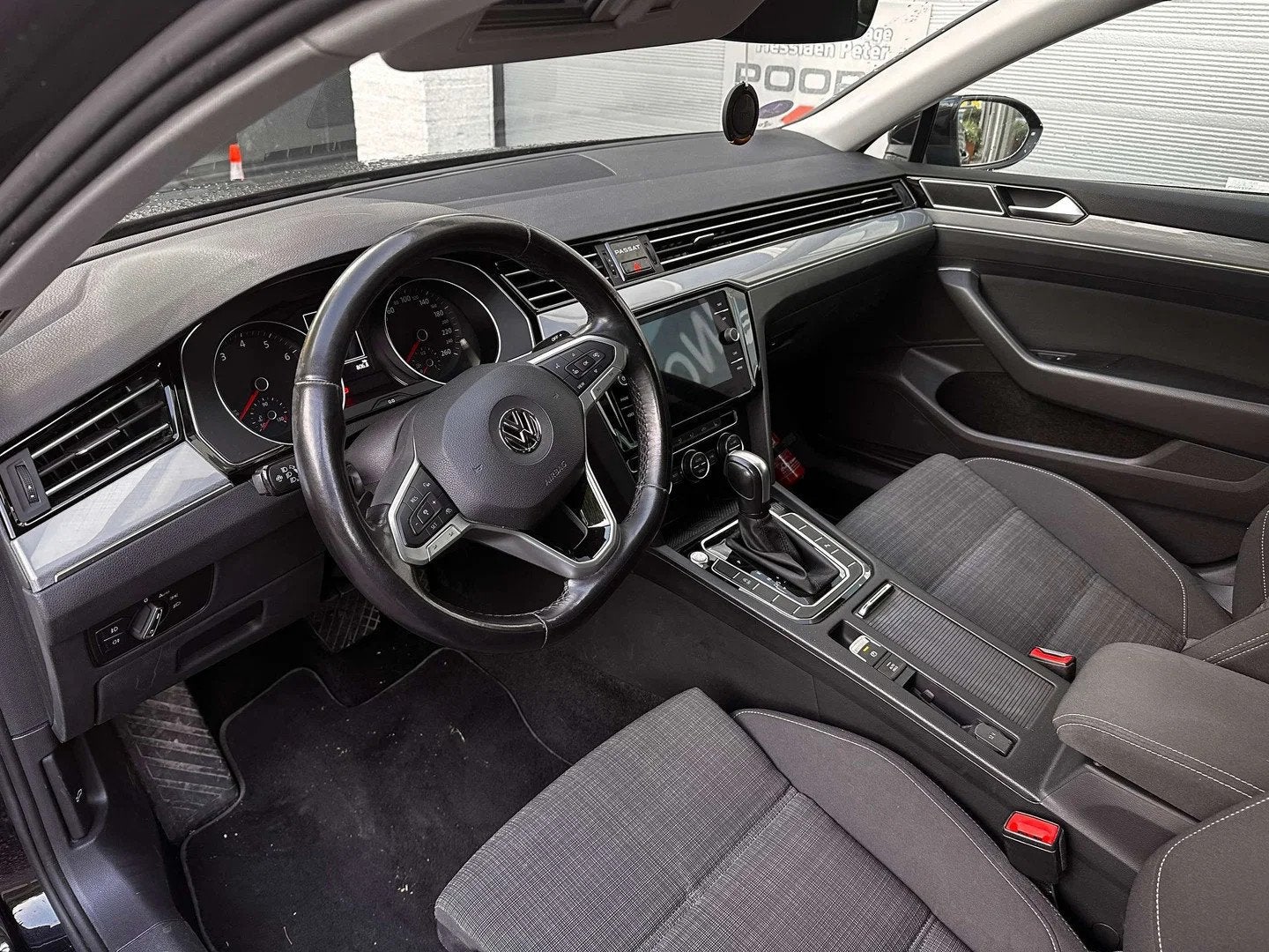 Volkswagen Passat Variant Passat SW 1.5 TSI Elegance Busines, Autos, Volkswagen, Achat, Entreprise, https://public.car-pass.be/vhr/b4e3f204-7b5f-46e7-973d-184735573e7d