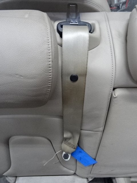 CEINTURE CENTRE Audi A4 Avant (B8) (01-2007/12-2015), Utilisé, Audi