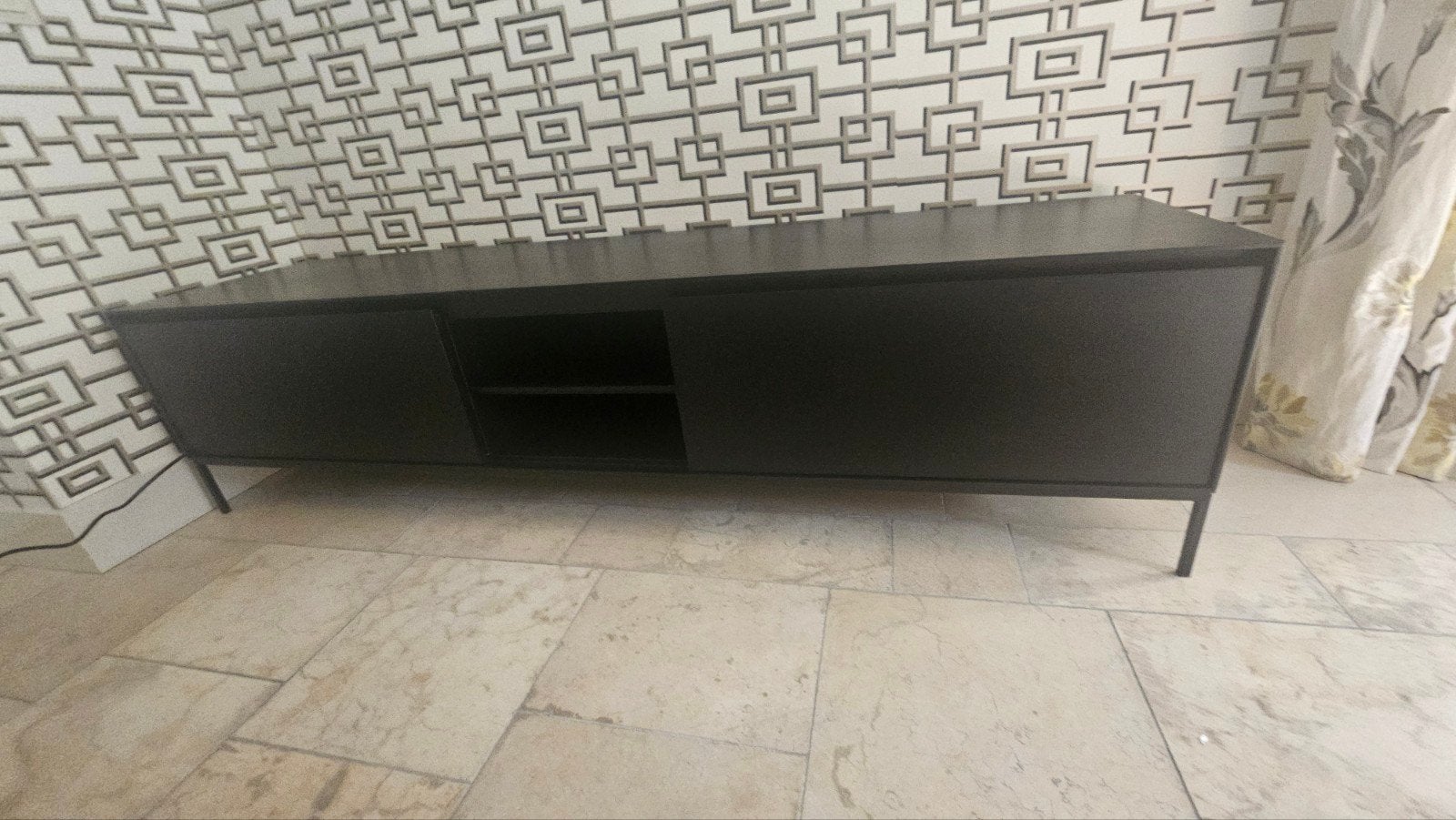 Meuble TV en bois noir, Enlèvement