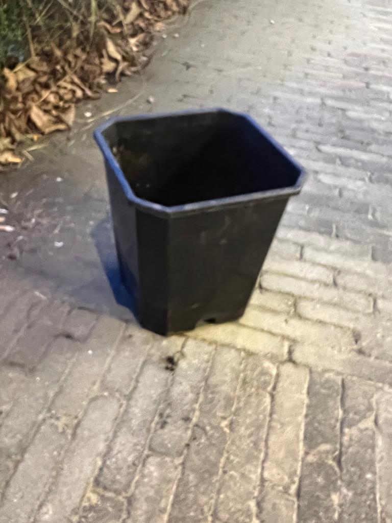 grote vierkante kweekbakken harde plastiek 25,5 x 27 cm, Jardin & Terrasse, Pots de fleurs, Comme neuf, Synthétique, Intérieur