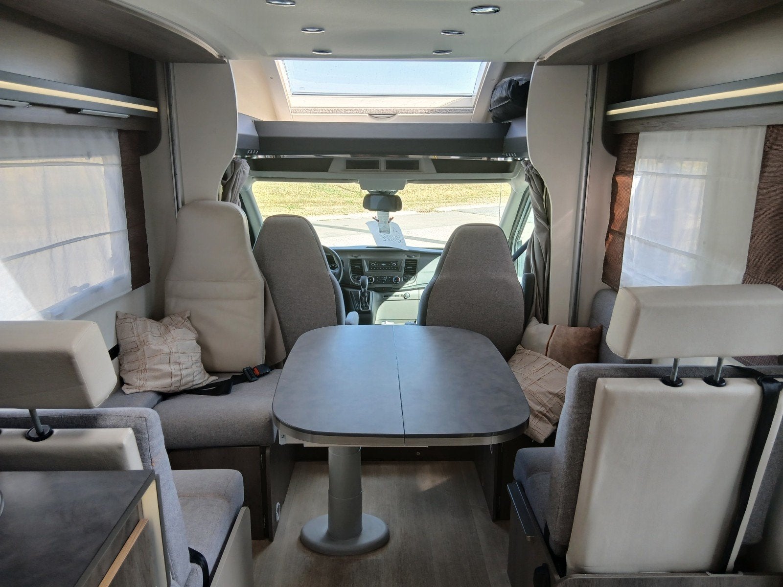 chausson 720 titanium, Automaat, ESP - Contrôle de stabilité, Ford, Chausson
