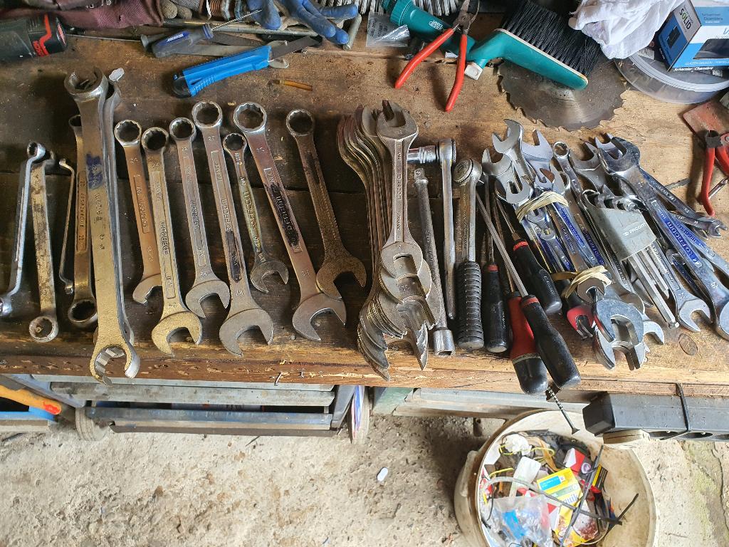 lot  sleutels van Facom van 6 mm tot 47  (verschillende, Auto diversen, Autogereedschap, Ophalen, Zo goed als nieuw