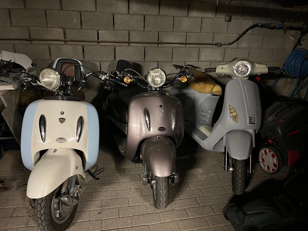 3 scooters voor de prijs van 1, Vélos & Vélomoteurs, Scooters | Marques Autre, 49 cm³, Enlèvement, Utilisé, Essence