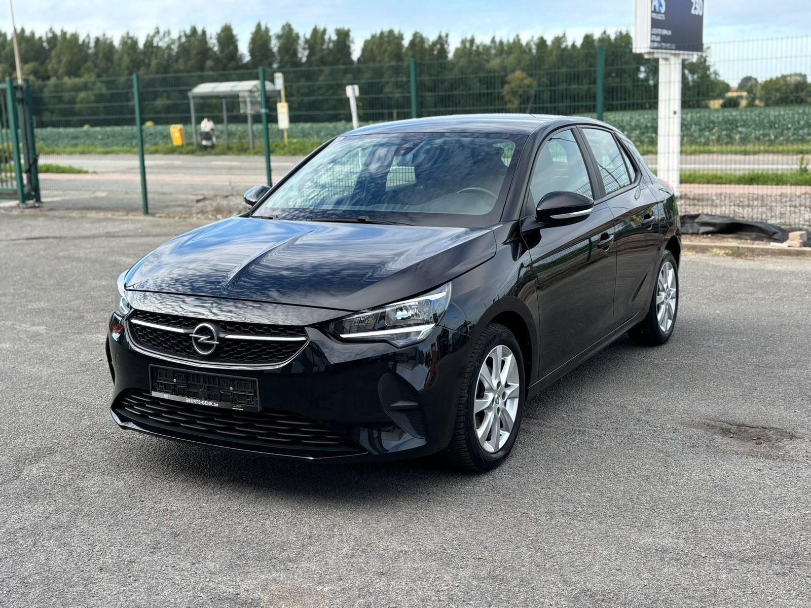 Opel Corsa 1.2 essence gps airco, Autos, Achat, Entreprise, Boîte manuelle, 5 portes