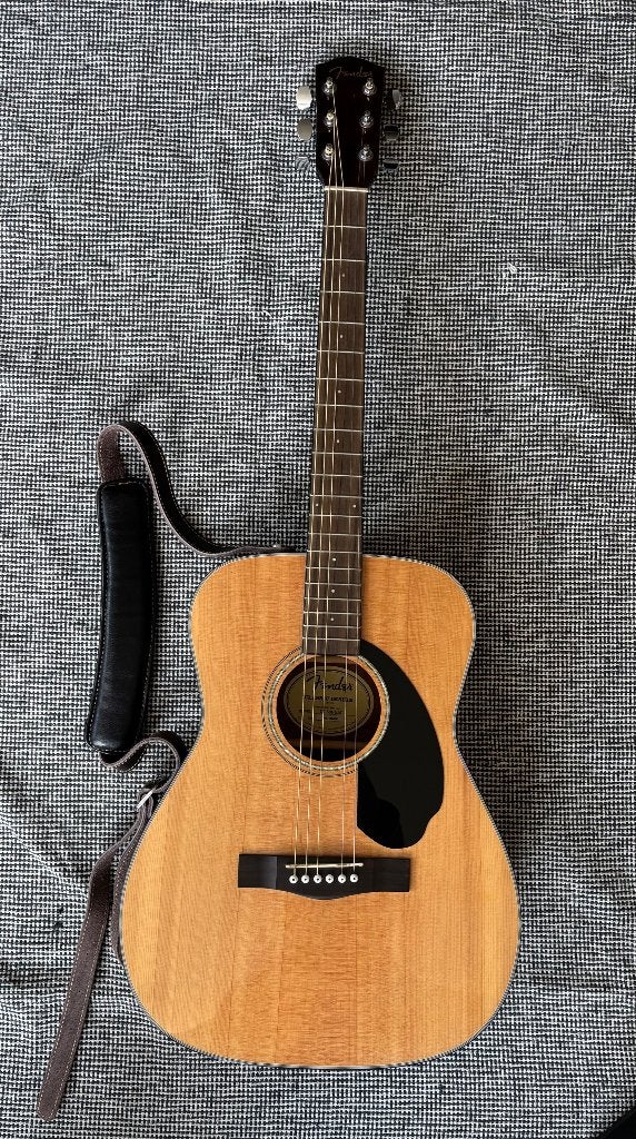 Fender CC-60S naturel + Fender draagtas, Musique & Instruments, Instruments à corde | Guitares | Électriques, Enlèvement, Comme neuf