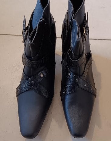 Bottillons noirs à talons 41 NEUF, Kleding | Dames, Schoenen, Nieuw, Lage of Enkellaarzen, Zwart, Ophalen of Verzenden