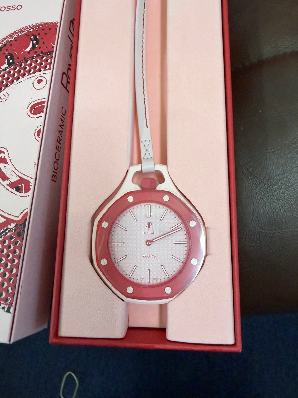 Originele swatch nieuw, Ophalen of Verzenden, Zo goed als nieuw