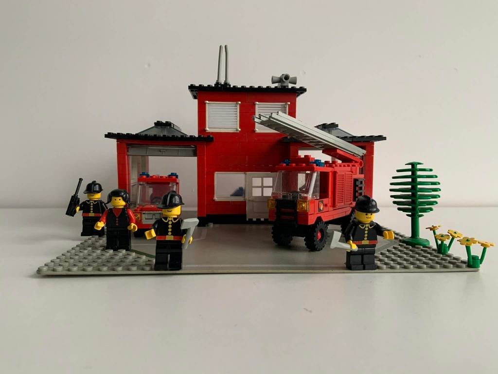 Set Lego 6382 caserne de pompiers, Enfants & Bébés, Enlèvement ou Envoi, Utilisé, Ensemble complet, Lego