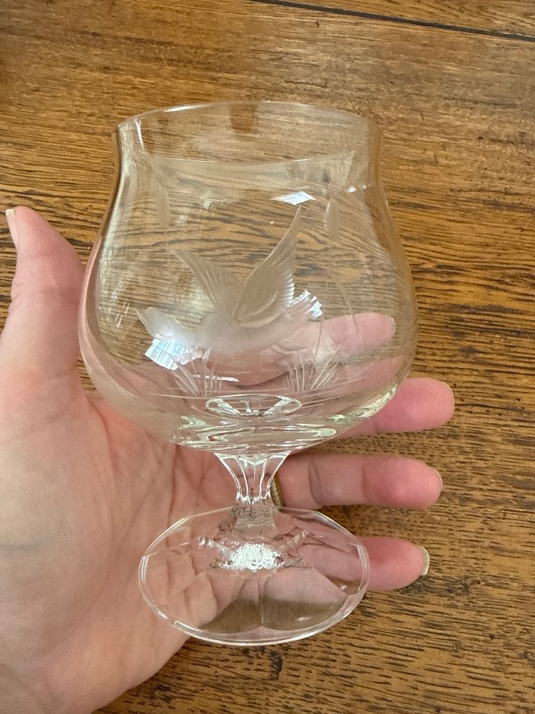 Verre à cognac en cristal gravé, Enlèvement