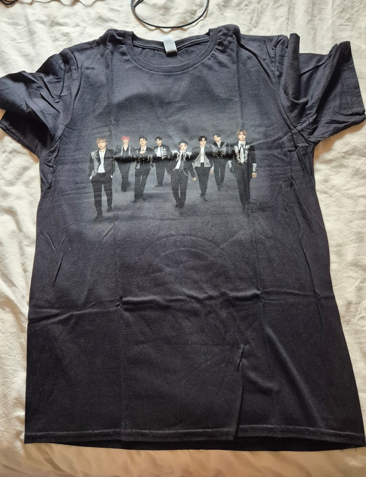 Ateez Tshirt, Vêtements | Femmes, Vêtements Femmes Autre, Enlèvement ou Envoi, Comme neuf