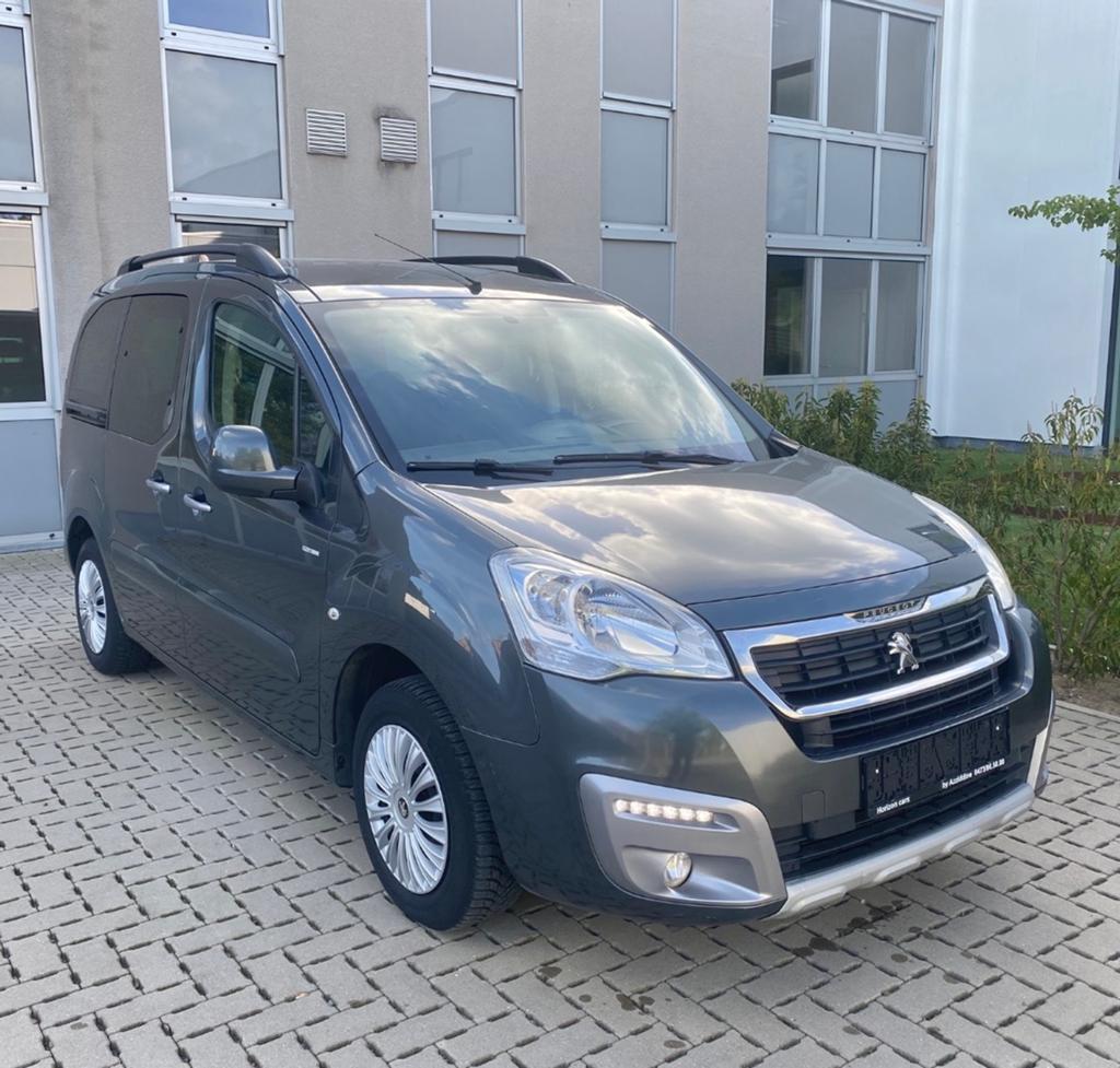 Peugeot Partner Tepee 1.2 Benzine (Euro 6b)  + Garantie, Auto's, Monovolume, Euro 6, Electronic Stability Program (ESP), 5 deurs