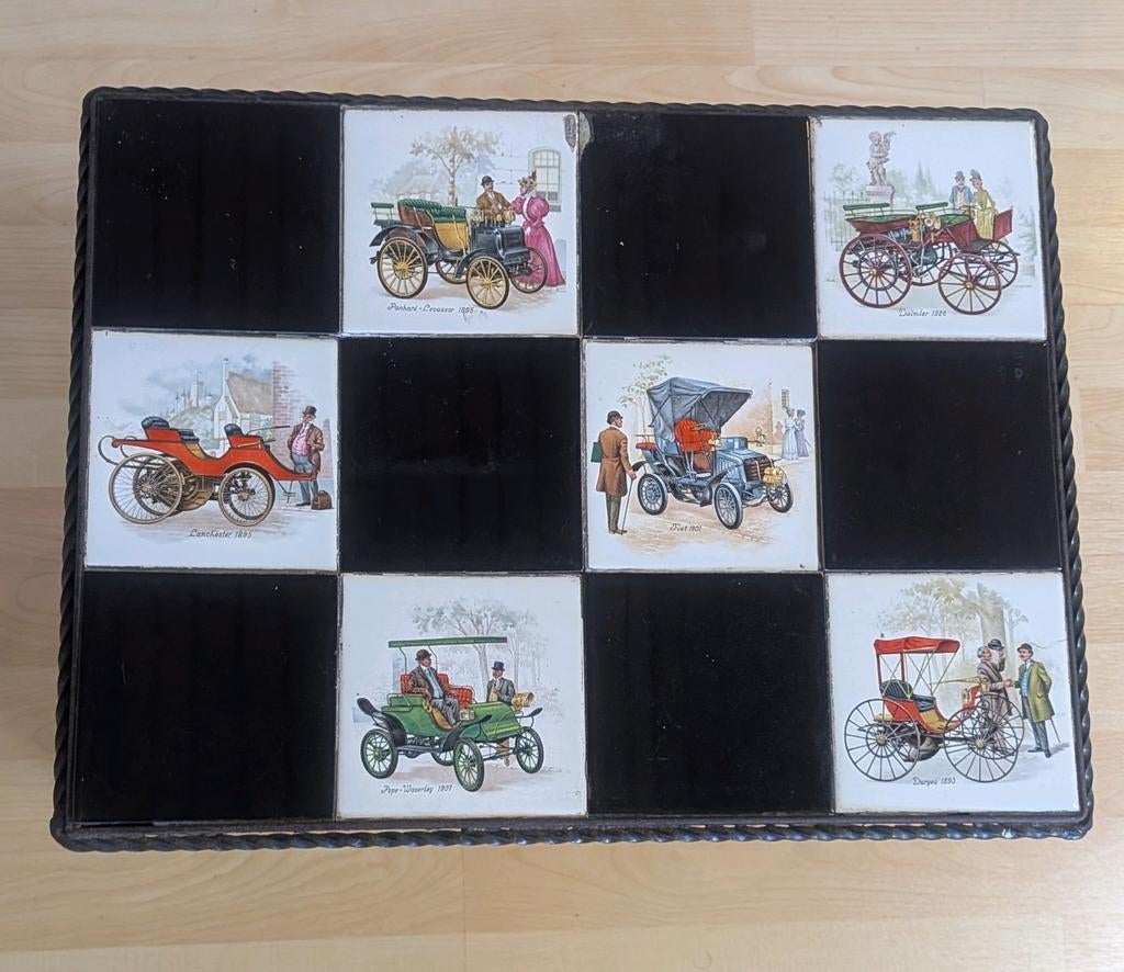 Antieke bijzettafel, Ophalen