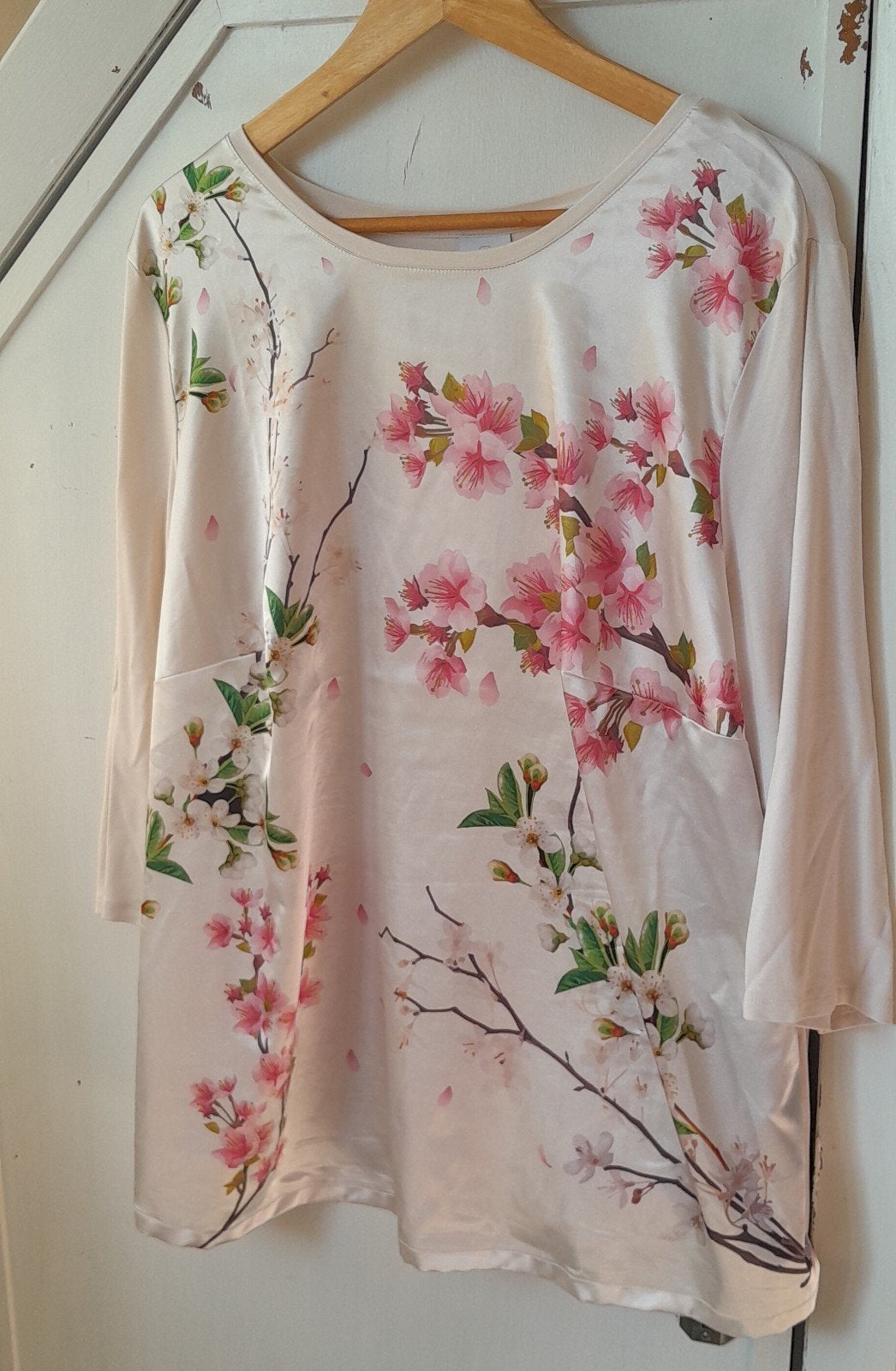 Prachtige blouse X.L Madeleine..., Madeleine, Ophalen of Verzenden, Zo goed als nieuw, Blouse of Tuniek