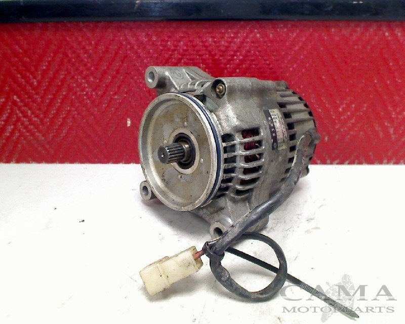 DYNAMO Yamaha YZF 750 R 1993-1998 (YZF750R) (100211-4980), Dhr. S. di Majo, Gebruikt, Info@cama-motorparts.nl, P.J. Troelstraweg 8 8
3144 CX  MAASSLUIS, NL