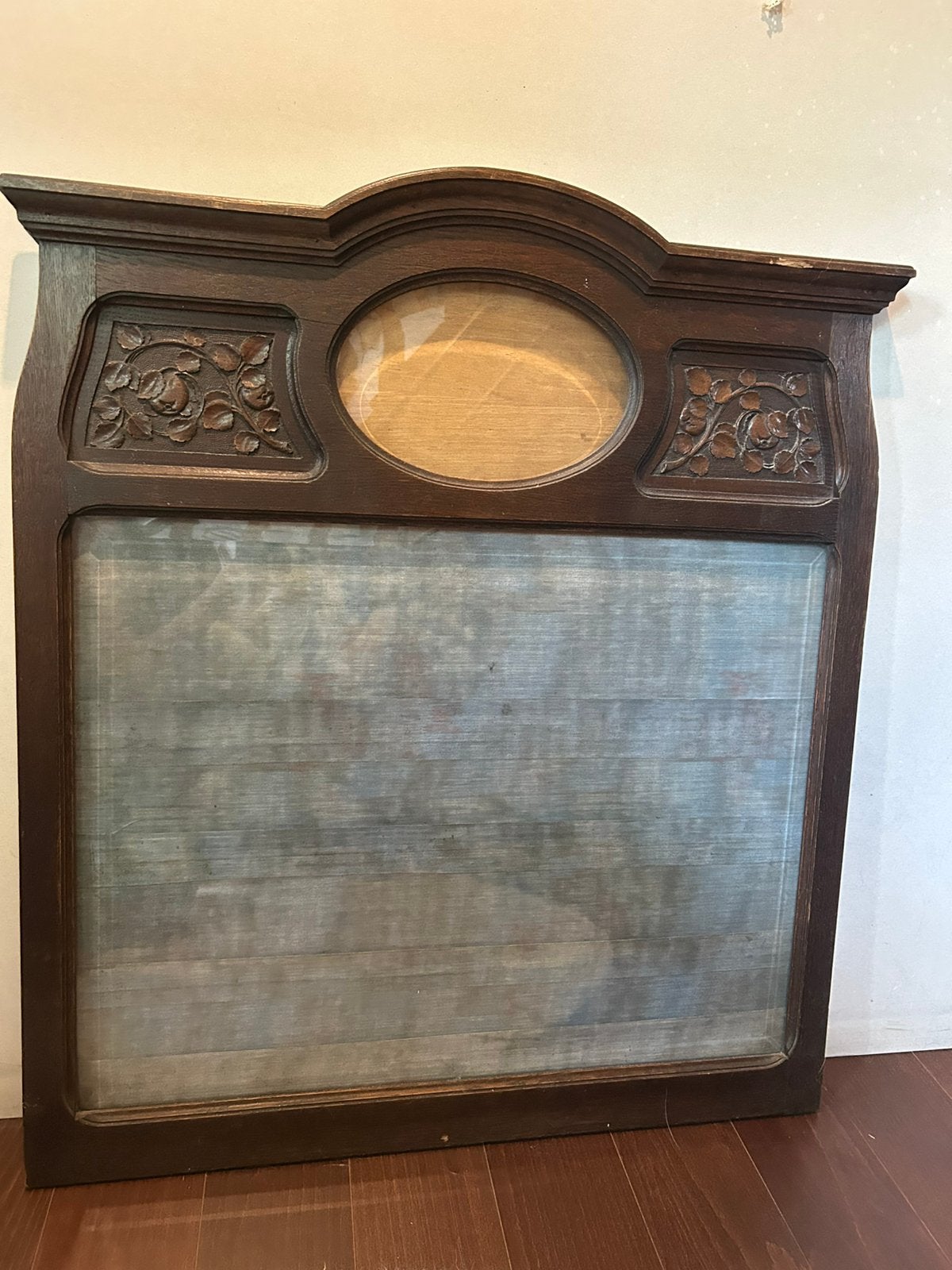 Antieke handvervaardigde kader met geslepen glas, Antiek en Kunst, Ophalen, Ovaal