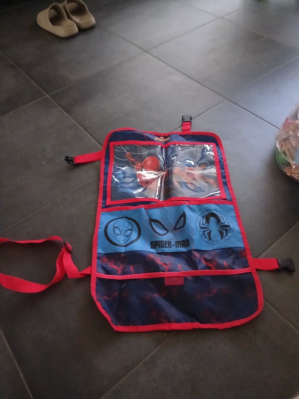 Tas voor autostoel, Ophalen