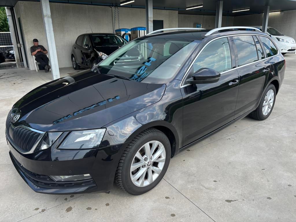 Skoda octavia 1.0 tsi 115 pk bj 10/2019 met 147000 km, Autos, Achat, Euro 6, Entreprise, Interruption de démarrage