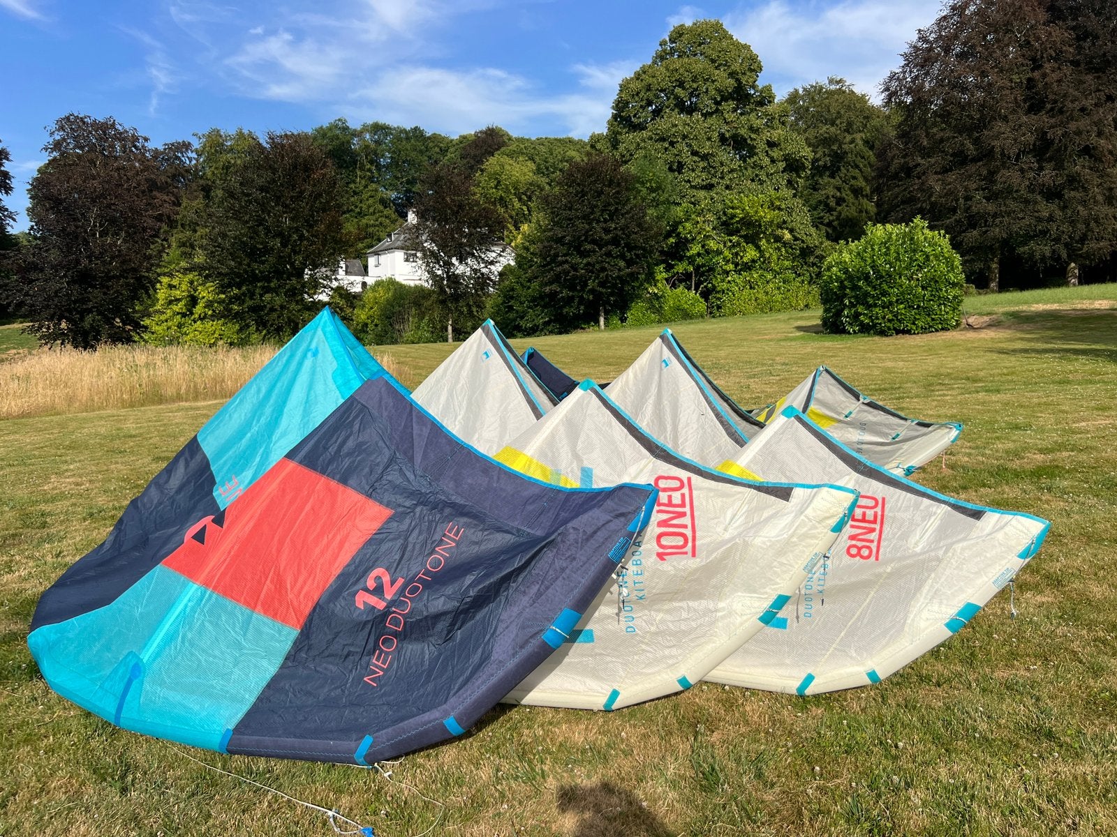 Duotone Neo kitesurfen, Watersport en Boten, Kitesurfen, Zo goed als nieuw, Ophalen