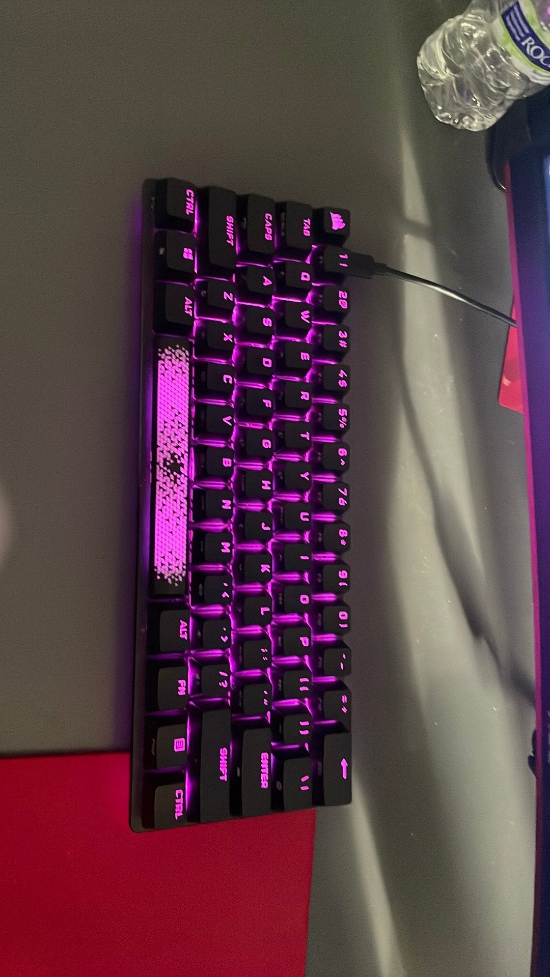Corsair K70 RGB PRO GAMING TOETSENBROD, Informatique & Logiciels, Claviers, Rechargeable, Comme neuf, Enlèvement, Qwerty