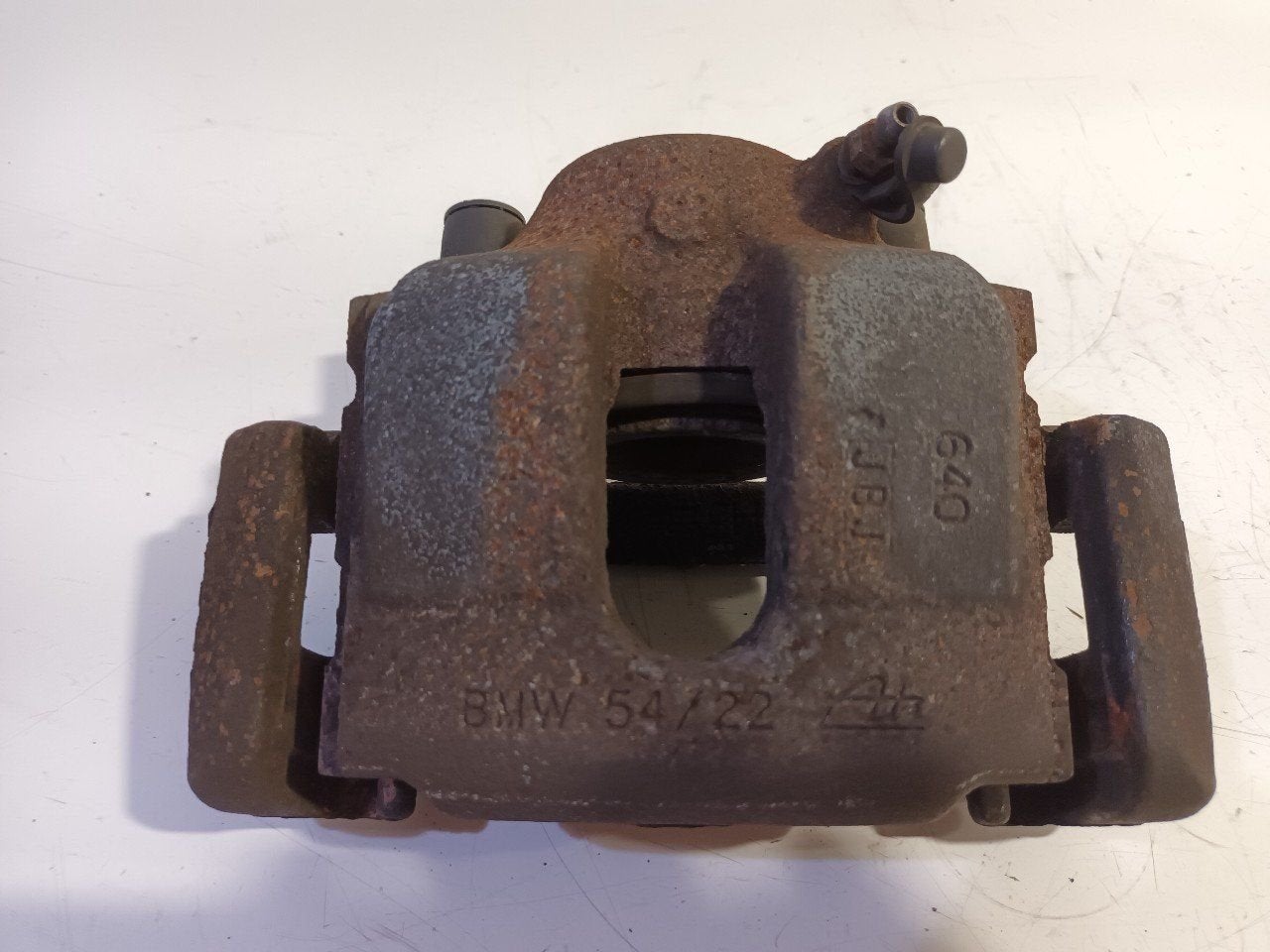 Remklauw rechts voor BMW Z4, BMW, Onderdelen@venauto.nl, Van der Ven Autorecycling B.V., Ettenseweg 76, 4706 PB Roosendaal, The Netherlands