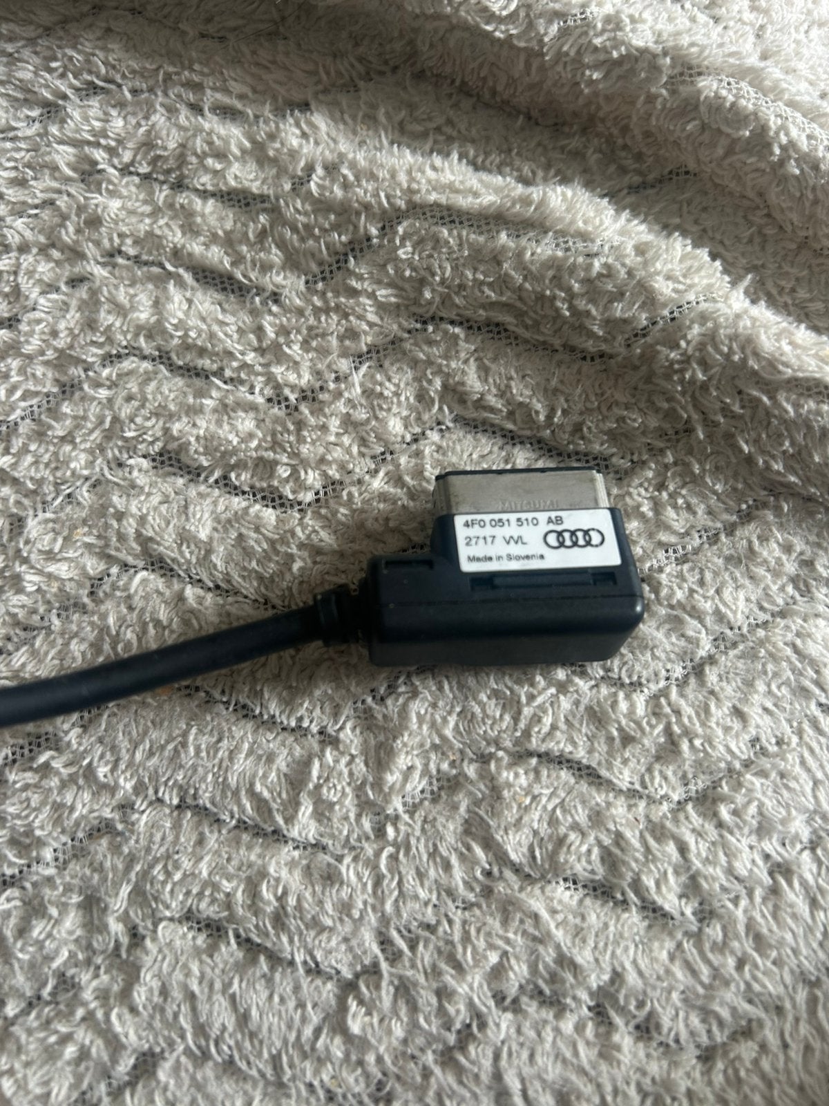 Audi MMI kabel USB aansluiting (origineel), Auto-onderdelen, Ophalen, Audi