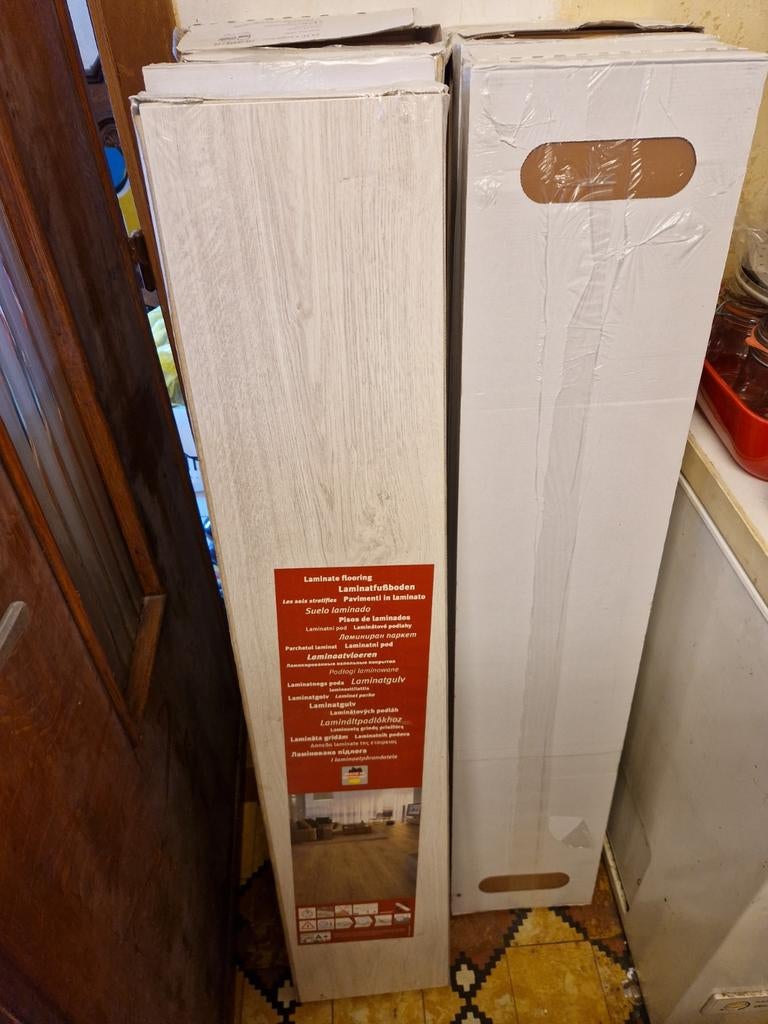 Laminate flooring, Doe-het-zelf en Bouw, Ophalen