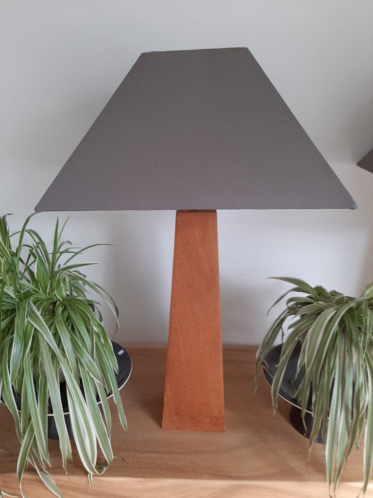 Tafellampen allerlei, Enlèvement