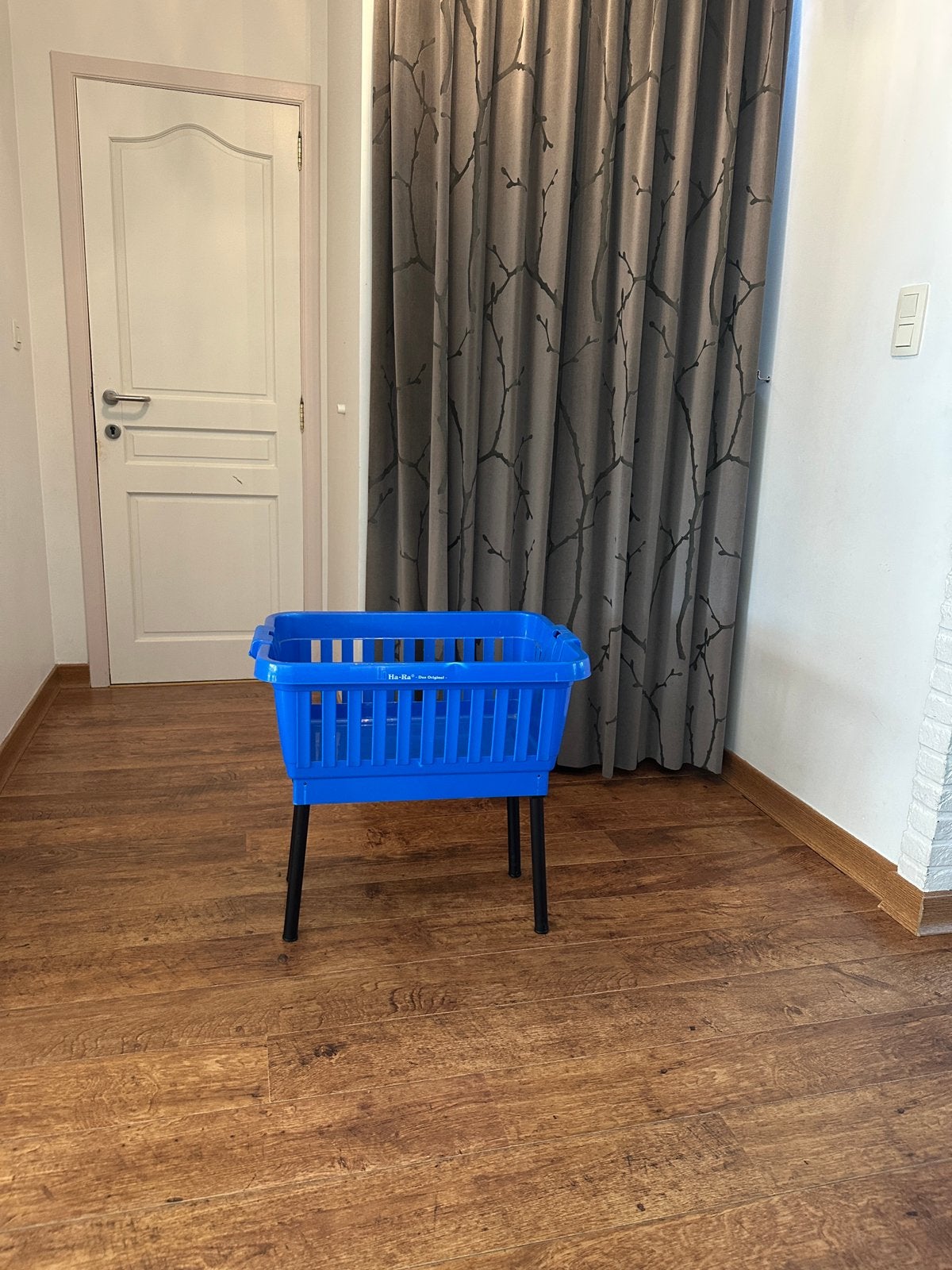 Ha Ra wasmand de originele op poten, Enlèvement, Comme neuf, Panier à linge