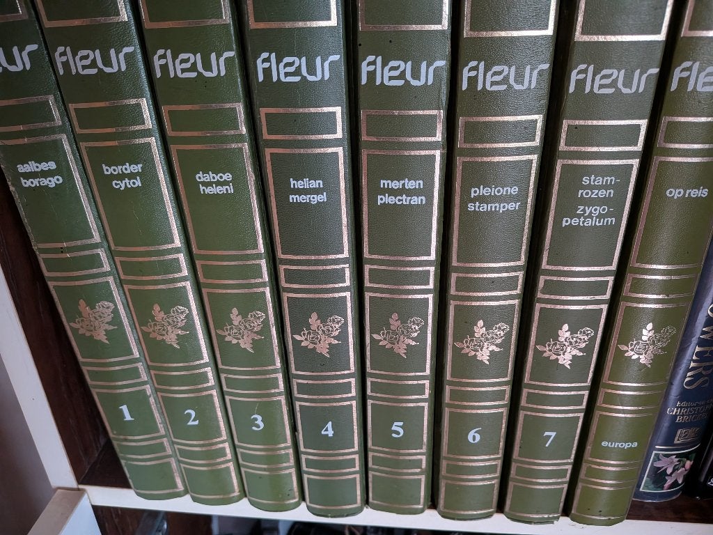 Fleur bloemenecyclopedie, Overige soorten, Diverse auteurs, Ophalen, Gelezen