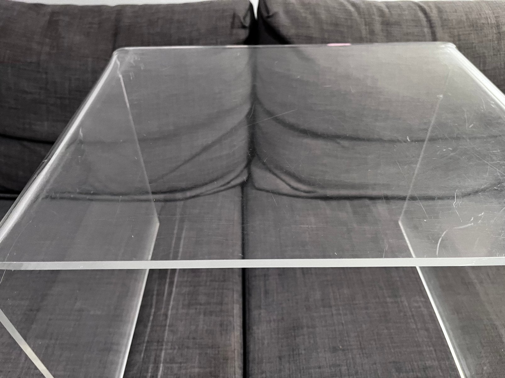 Table basse acrylique transparent, Enlèvement, Utilisé
