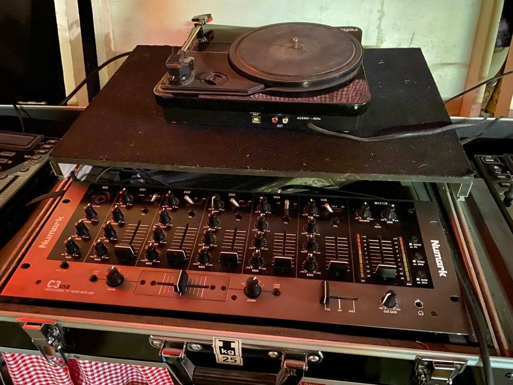 Numark Dj installatie - mengpaneel, cd speler, case..., Ophalen, Gebruikt, Dj-set, Numark