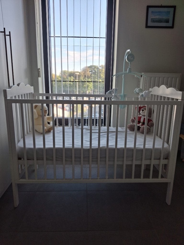 Kinderbed, Ophalen, Zo goed als nieuw, Matras