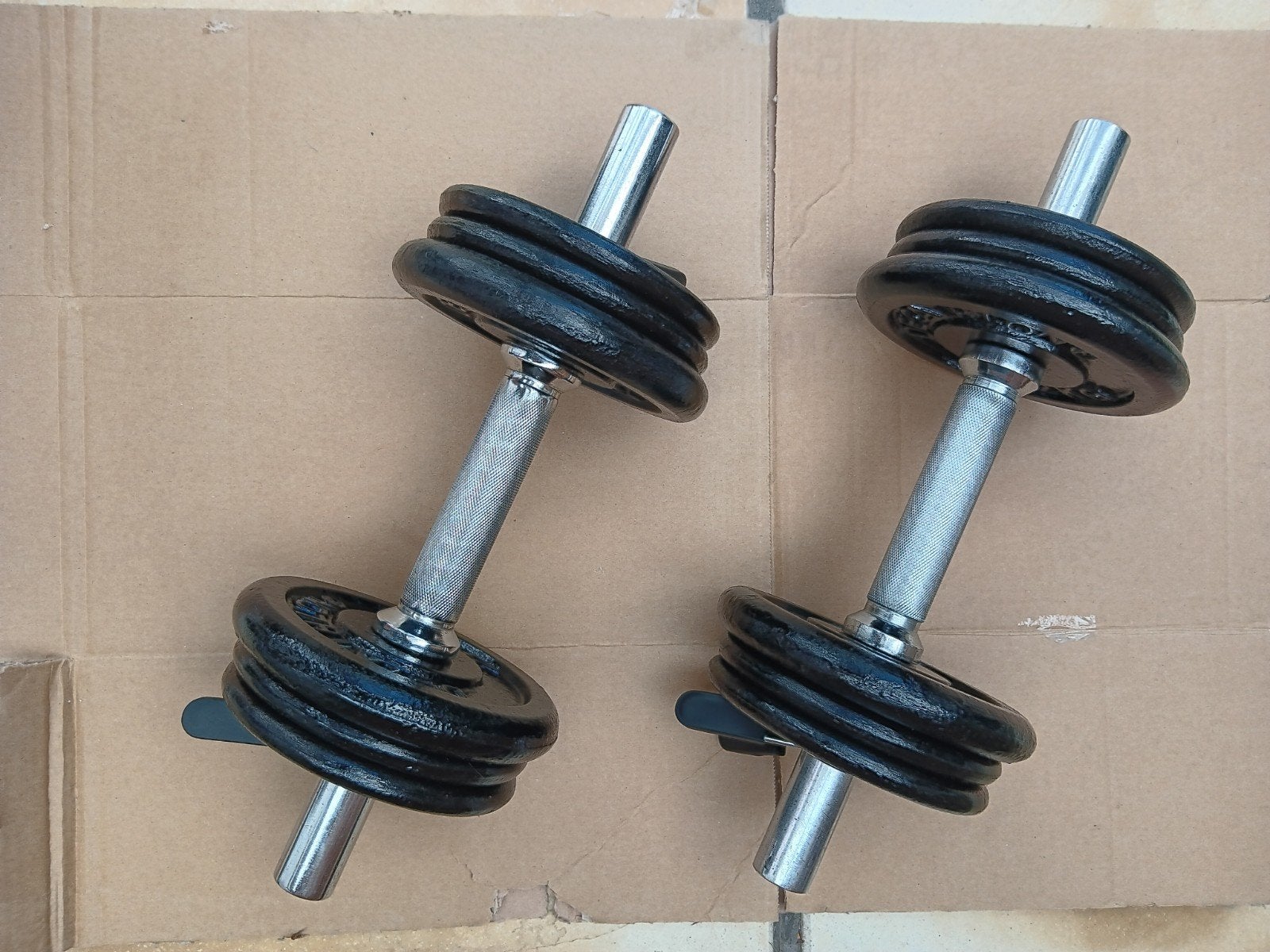 dumbells 2x 10kg, Sport en Fitness, Fitnessmaterialen, Ophalen of Verzenden, Gebruikt, Armen, Dumbbell