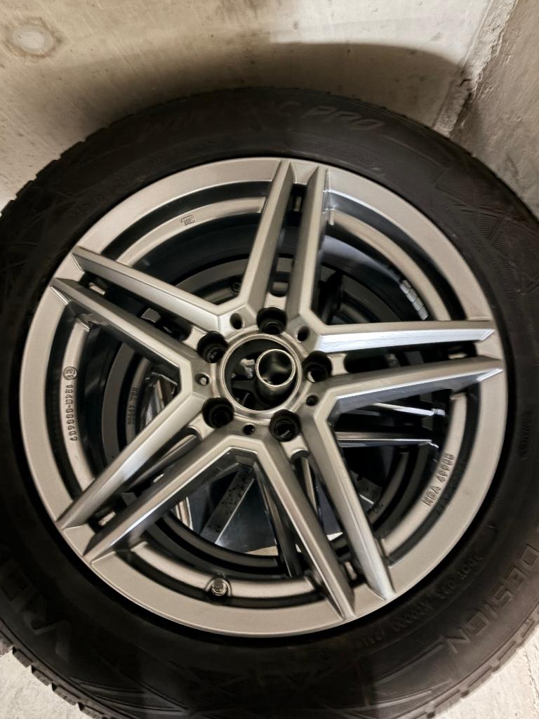 Mercedes velgen met vier seizoenen banden voor w205 +, Autos : Pièces & Accessoires, Pneus & Jantes, Pneus et Jantes, 4 Saisons