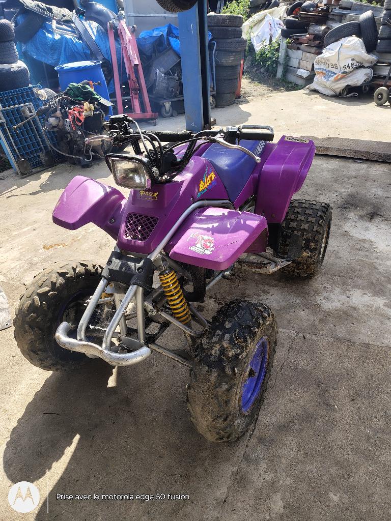 Quad Blaster 200, 1 cylindre, 200 cm³